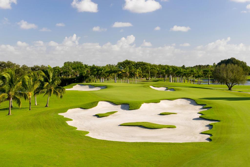 Trump National Doral Golf Resort Main image 2